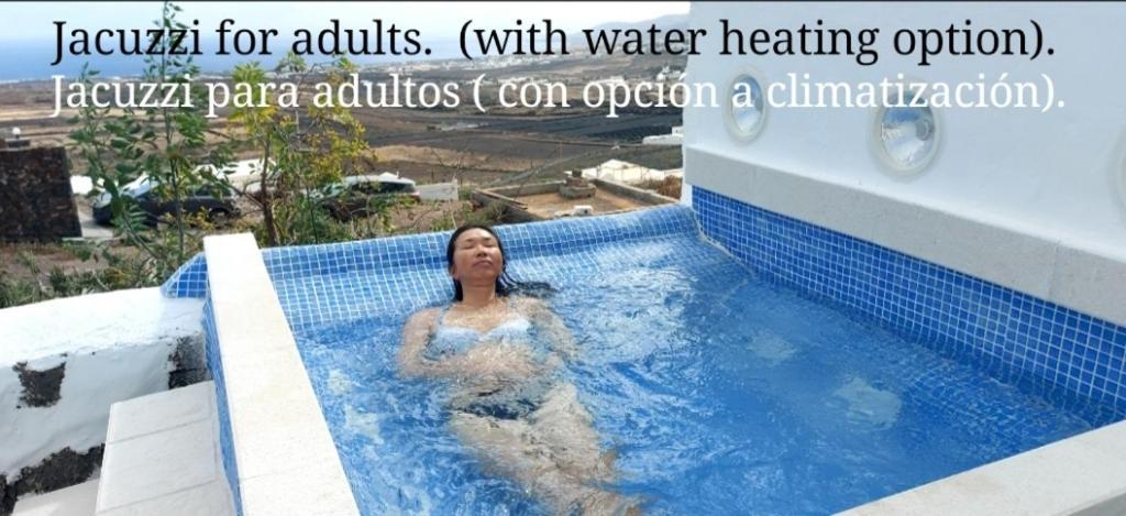 Aloelux Villa !! - Private Villa With Pool , Jacuzzi, Cinema, Massage ,Wonderful View, Art Desing Villa تياس المظهر الخارجي الصورة