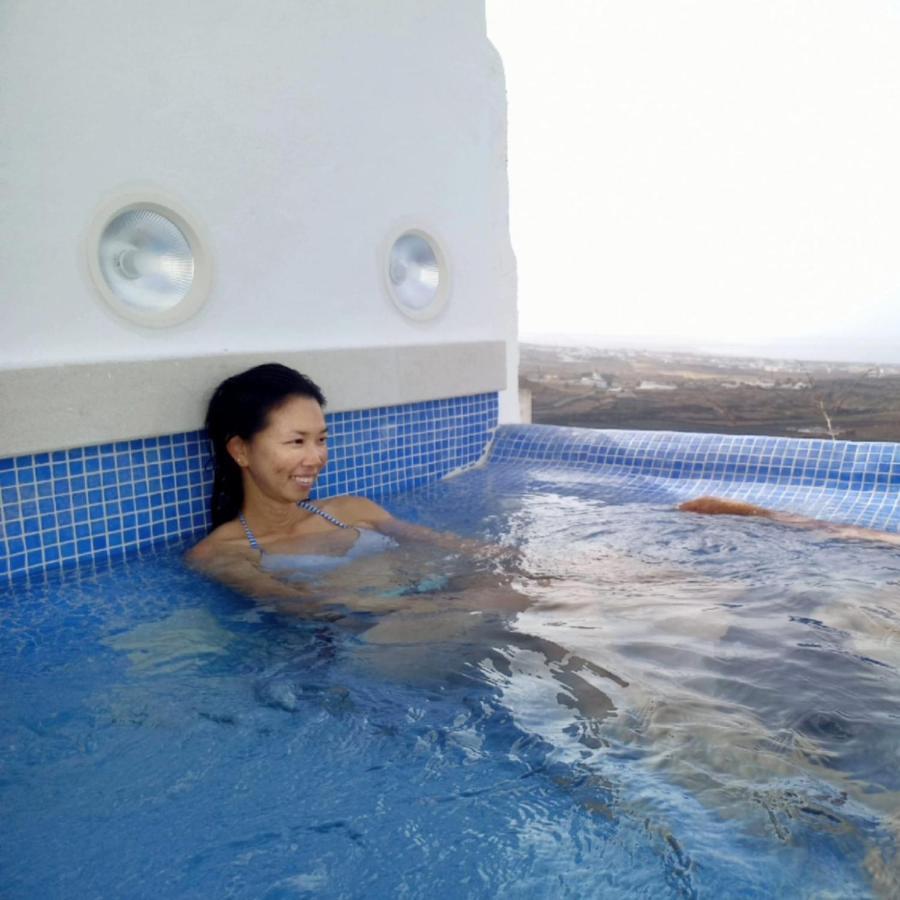 Aloelux Villa !! - Private Villa With Pool , Jacuzzi, Cinema, Massage ,Wonderful View, Art Desing Villa تياس المظهر الخارجي الصورة